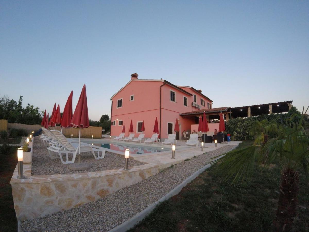 Bed And Breakfast Rogocana Labin  Luaran gambar