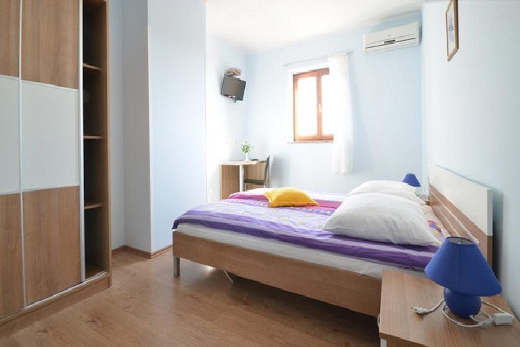 Bed And Breakfast Rogocana Labin  Bilik gambar