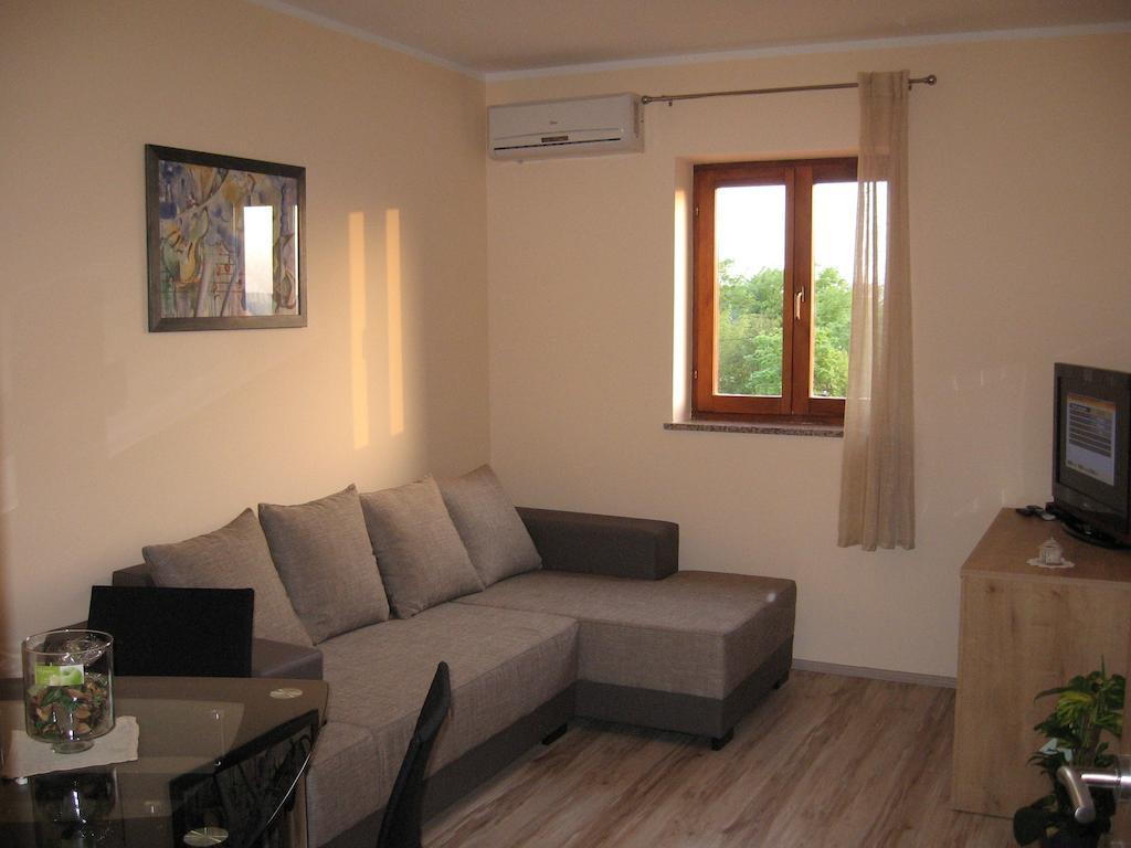 Bed And Breakfast Rogocana Labin  Bilik gambar