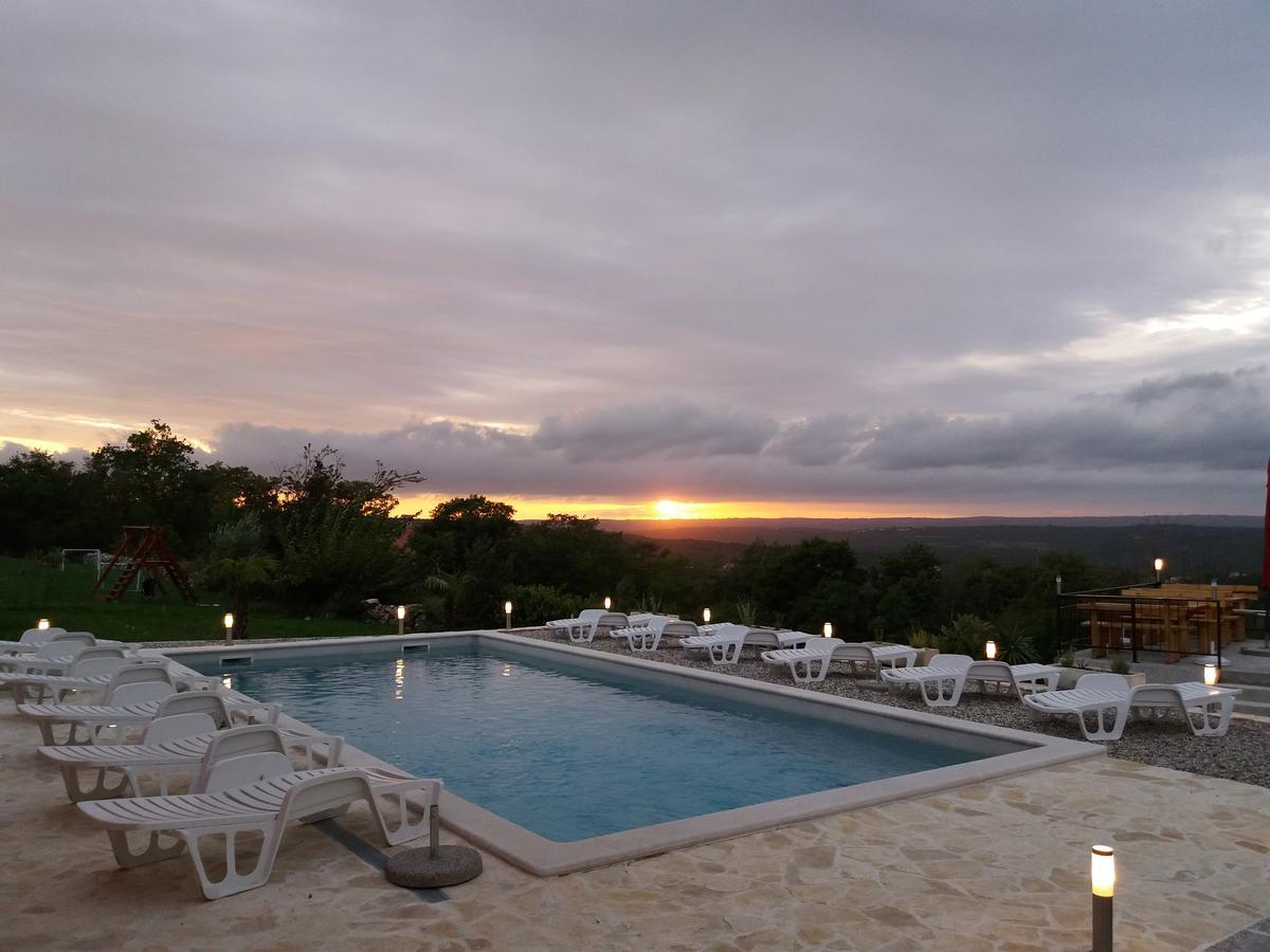 Bed And Breakfast Rogocana Labin  Luaran gambar